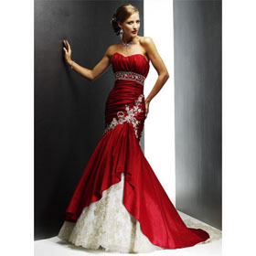 Lace & Halter Floor-length Red & White Ball Gown Wedding Dresses
