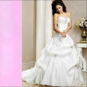 Taffeta White Ball Gown Sleeveless Strapless Bridal Wedding Dresses