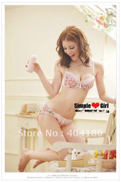 Snow Spinning Broken Petals Sexy Lovely Lace Bra Underwear Suit