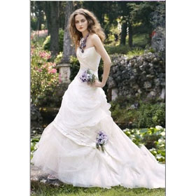 New Style Taffeta Strapless A-line Trailing Wedding Dress
