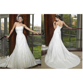 A-line Floor-length Strapless Sleeveless Tulle Appliques Luxury Wedding Dresses