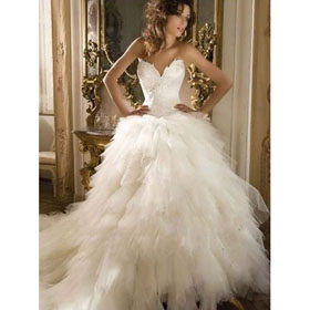Stylish Embroidery Princess Gown Sweetheart Neckline Evening Dresses