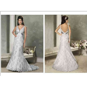 Customized Trumpet V-neck Lace Wedding Dress 2011