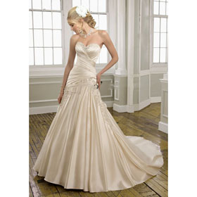 Elegant & Luxurious Beaded Embroidery Floor Length Wedding Dress