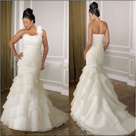 Plus Size Ruching Mermaid Beaded Bridal Gown