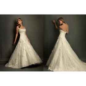 Floor-Length A-line Strapless Halter Tulle Appliques Luxury Wedding Dresses
