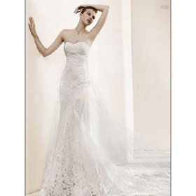 New Bride Watteau Train Wedding Dresses