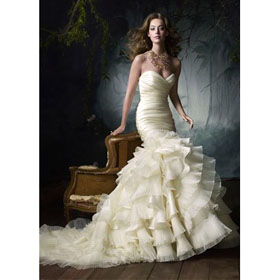 Popular Bridal Gown Strapless Mermaid Wedding Dress
