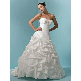 2009 Style A-line Sweetheart Watteau Train Sleeveless Satin Wedding Dress for Bride 018