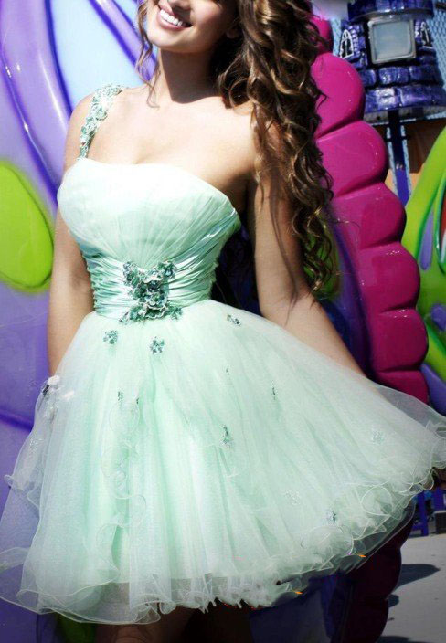 Appliques Split Front Elegant & Luxurious One-shoulder Beading Homecoming Dress