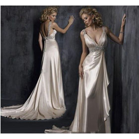 V-neck & Halter Floor-length Chiffon & Satin Plus Size Wedding Dresses