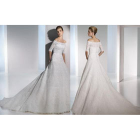 Floor-length Off-the-shoulder Half-Sleeve Appliques Tulle Luxury Wedding Dresses