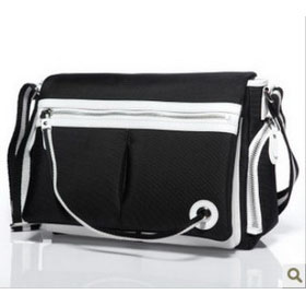 Black Canvas With Zipper Shoulder Bags