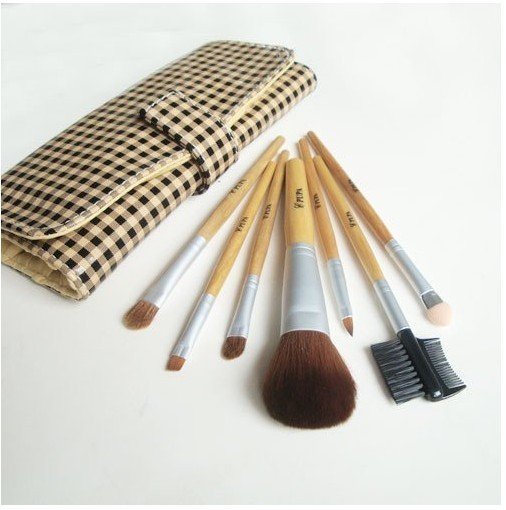 Professional 7 Pcs Style Wooden Handle Makeup Brushes