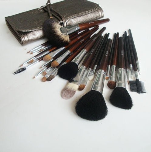 26 Pcs Set Professional Design Wooden Handle Makeup Brushes