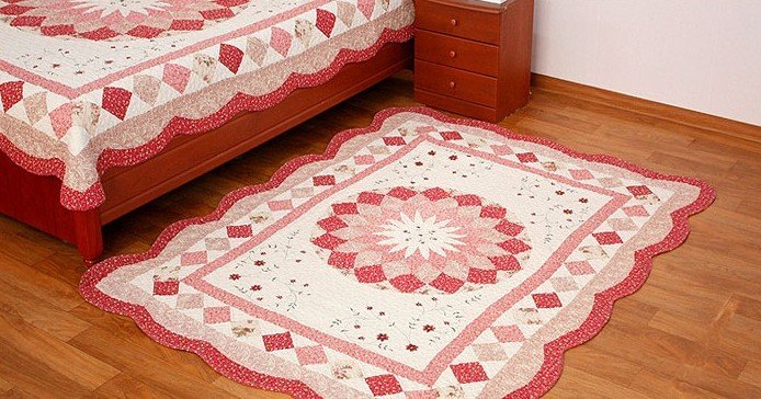 Anti-Skid Elegant Red Color Flower Pattern Style Mat