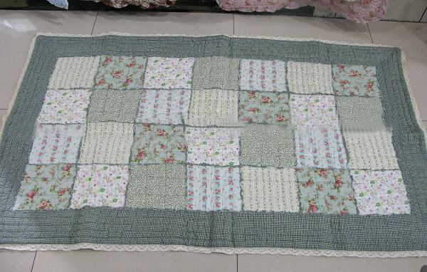 Shivering Pattern Design Cotton Material Anti-Slip Durable Mat