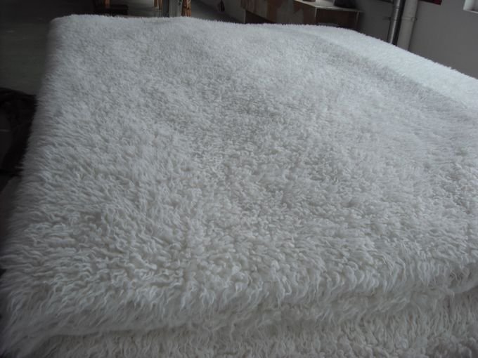 70cmX140cm Special White Top Wool Carpet