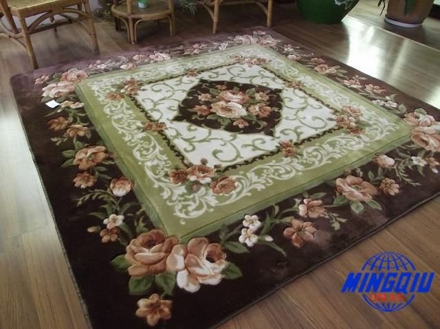 With Flower Images On Hotel & Bedroom Square Shape Carpet