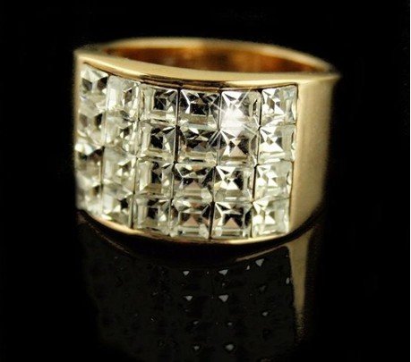 Golden Color Elegant Design Beaded Covered Rings