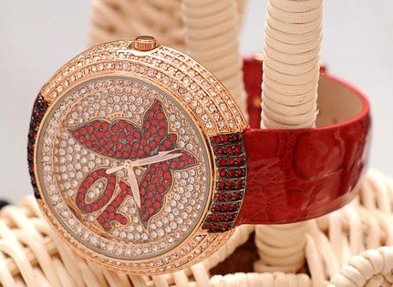 Superior Leather Trap Czech Diamond Waterproof Elegant Fashion Watch