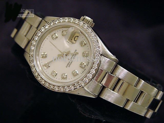 Women's Gorgeous Stainless Steel Chronograph Watches