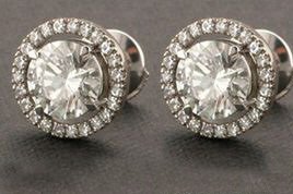Beautiful Elegant Diamond White Gold Earrings