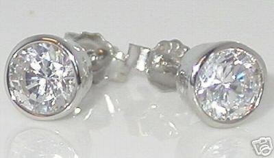 White Gold Platinum Diamond Studs Earrings with Buttery