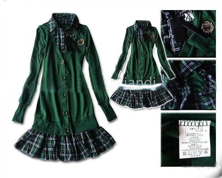 Green Long Sleeve With Buttons Women's T-Shirts