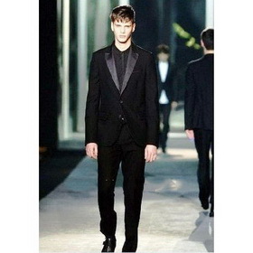 Black Polyester & Cotton Broad Shoulders Groom Tuxedos
