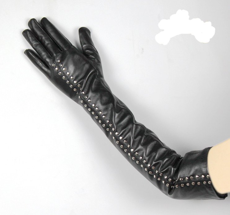 Long Cape Black Leather Gloves & Mittens