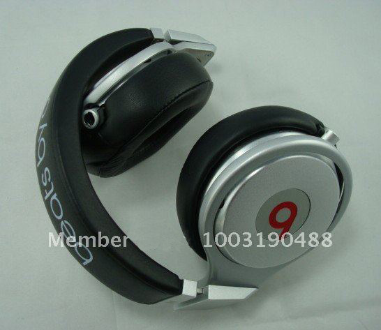 Black & Silver Leather & Cotton With Letters On Headphone