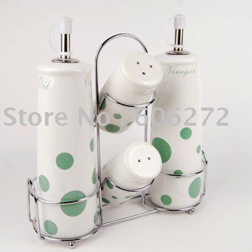 Kitchen Supplies Ceramic Spice Bottle 4-piece with Wrought Iron Shelves Allocation