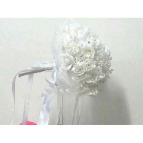 White Plastic Pearls With Bow Flowers & Wreaths