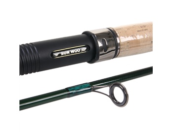 SUN WOO SVS-702M Carbon Fishing Rod with Cork Hand (Green)
