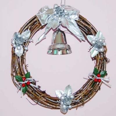 Delicate Rattan Wreath With Flowers Christmas Decorations
