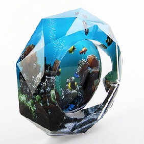 With Beautiful Image On Polygonal Crystal Ashtrays