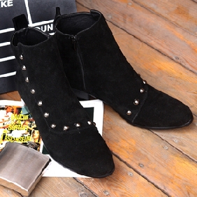 Black Pointed Rivet Men's Casual Shoes