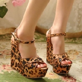 Brown Leopard Grain Clasp Women's Espadrilles & Wedge Shoes