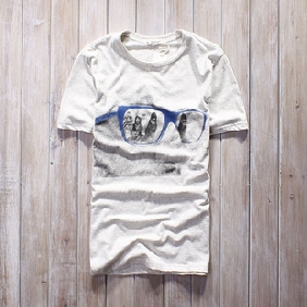 White With Blue Glasses Picture Without Deformation