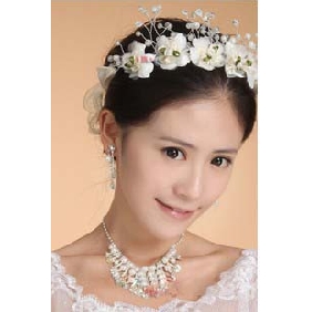 Beige Small Flowers With Pearls Bridal Hair Accessories