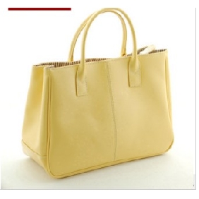 PU Leather Elegant Square Shape Clutches