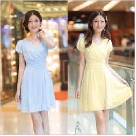 Short Sleeve V Neck Chiffon Dresses