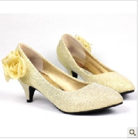 Lace Gold Closed Toe Women's Bridal Shoes