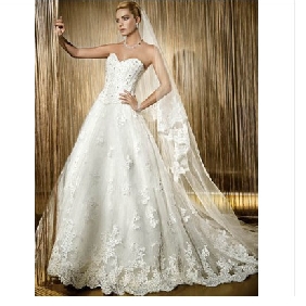 White Lace With Long Tail Floor Length Beach Wedding Dresses