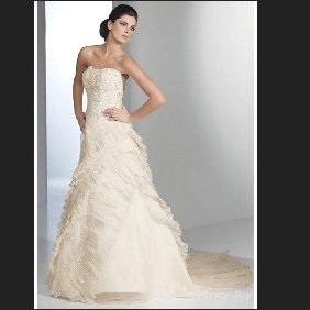 Ivory Taffeta Halter Embroidered Ball Gown Wedding Dresses