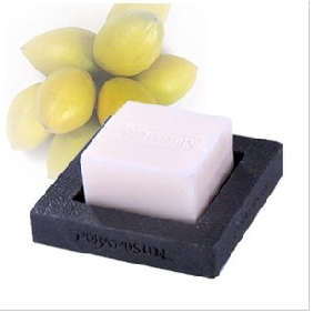 White Rich In Foam Monobenzone Soap