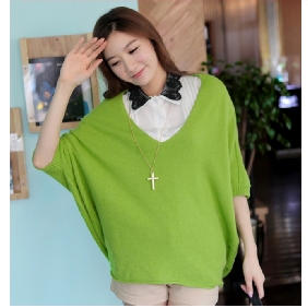 Green V-neck Bat Style Women's Tank Top