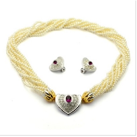 Ivory Pearls Necklace & Earrings Women's Bridal Jewelry Sets