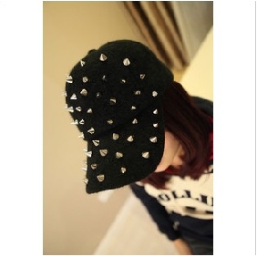 Black With Small Rivets Winter Fashion Women's Hats & Caps